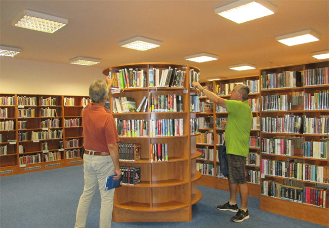 Akce knihovny v květnu
