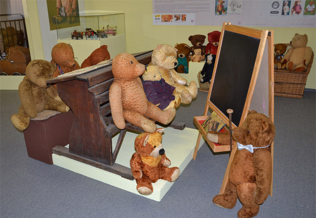 Plyšoví medvídci se zabydleli v Podhoráckém muzeu!