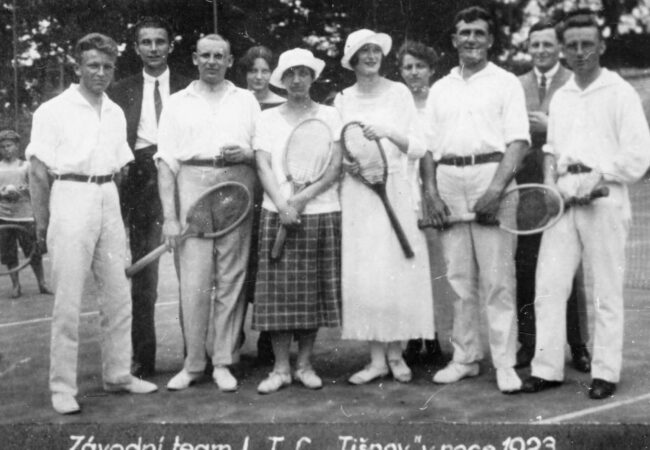 Tišnovský tenis slavil stoleté výročí, ale…
